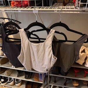 On Run Core 2-in-1 Crop bundle of three tops size small bundle of 3 worn once